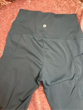 ๐ฅ๐2/$15 ๐ฅ High-Waist Performance Leggings with Side Pockets - Deep Teal